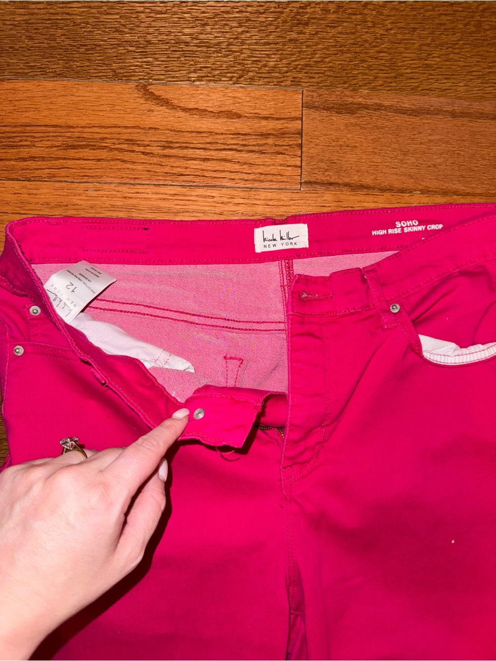 Nicole Miller Bright Pink Skinny Pants - Picture 2 of 2